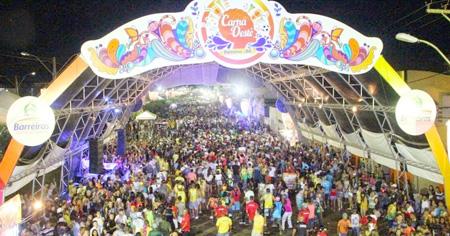 Após 2 anos, Barreiras volta a realizar carnaval em 2018