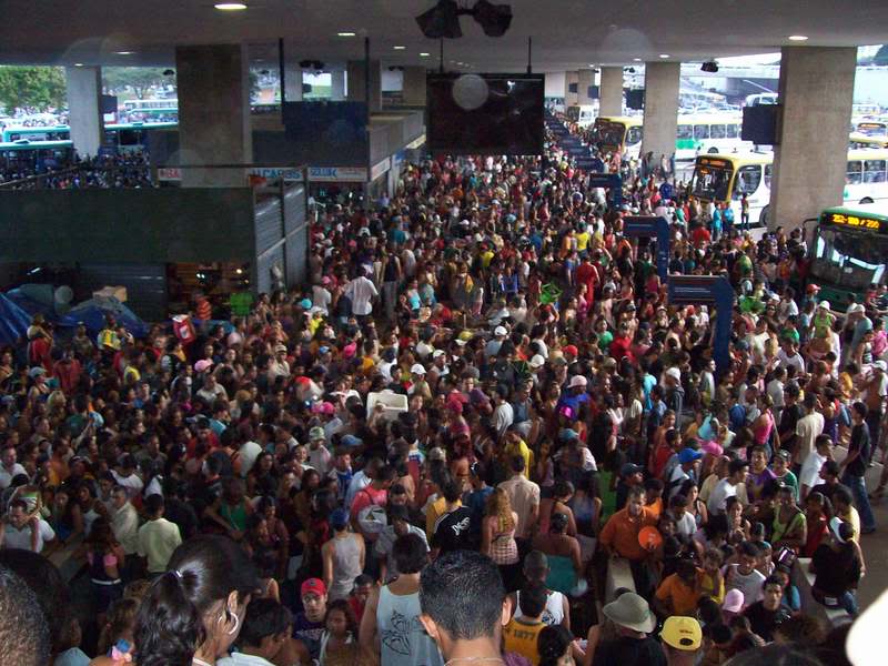 Transporte público durante o carnaval do DF: demanda por melhorias e tarifa zero